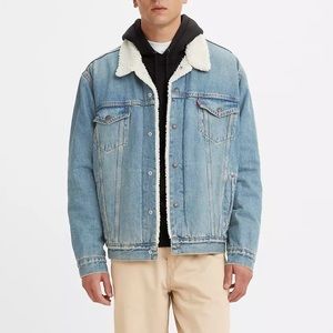 Levi Sherpa Jacket